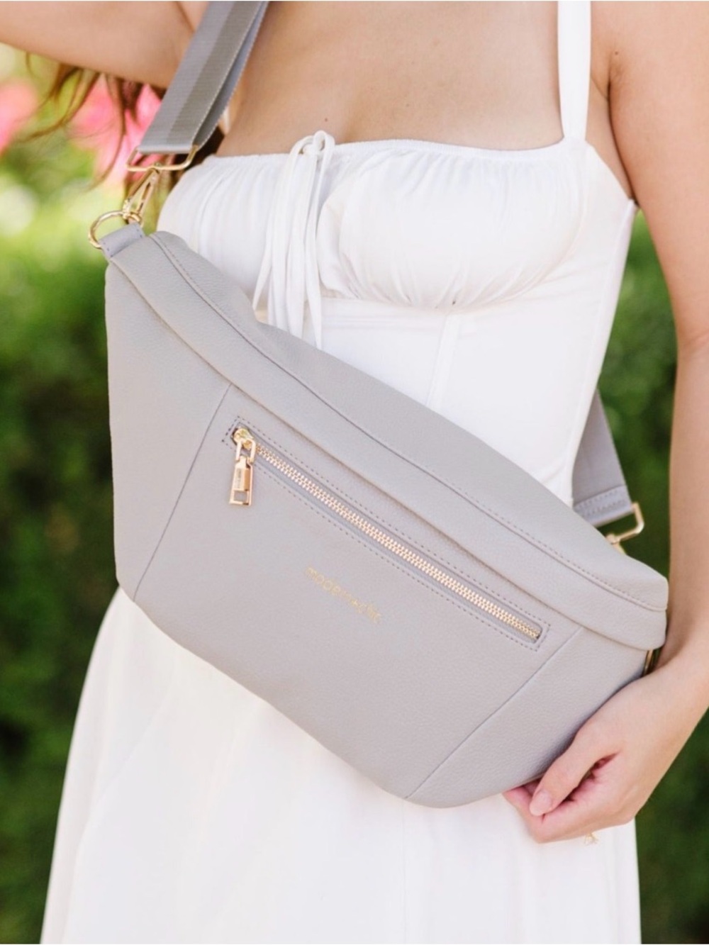 NWT Modern + Chic Presley Oversized Sling Bag